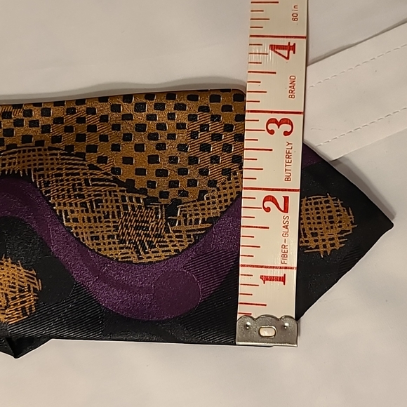 Elements - Picture 3 of 4